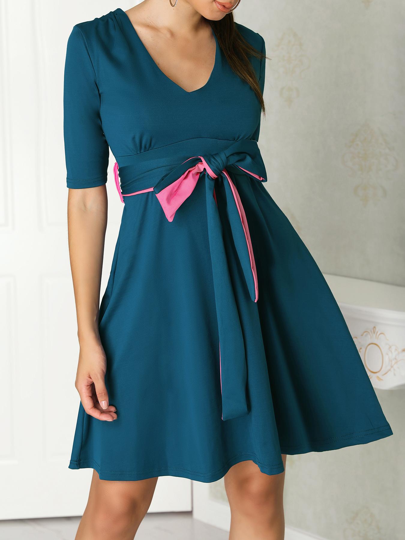 

Solid V Neck Belted Casual Dress