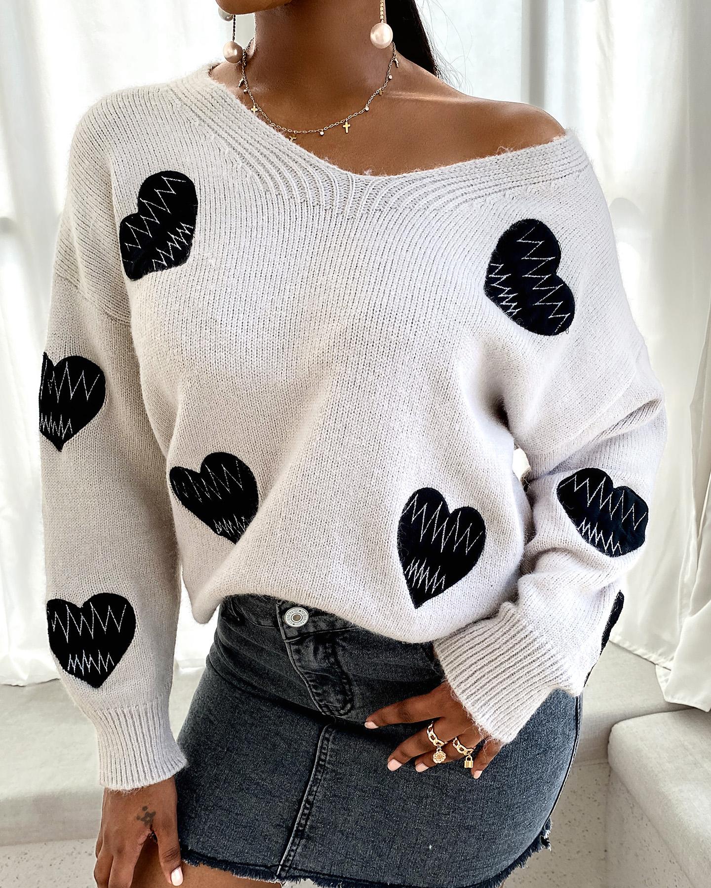

Heart Pattern Long Sleeve Casual Knit Sweater, White