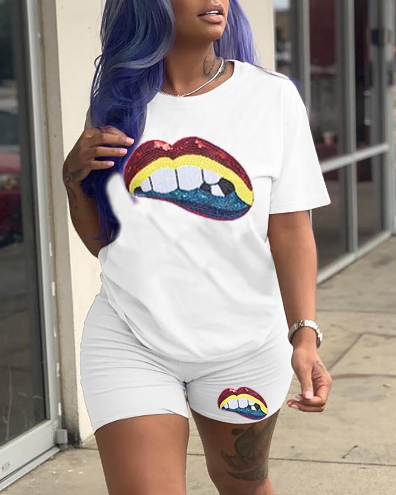 

Colorful Mouth Pattern Sequins Top & Shorts Sets, White
