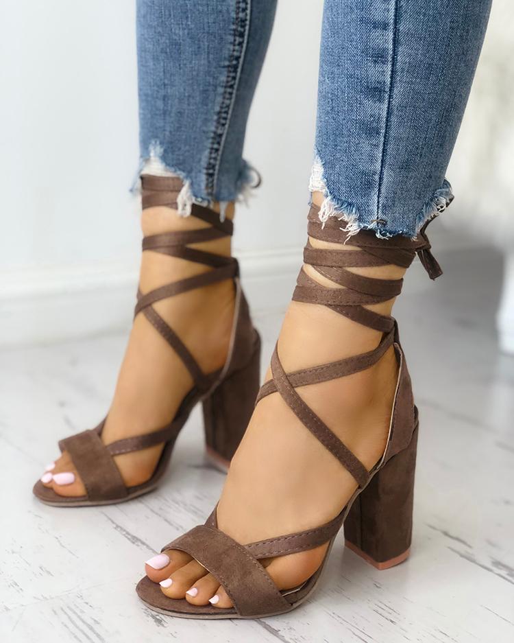 

Solid Strappy Chunky Heeled Sandals, Khaki