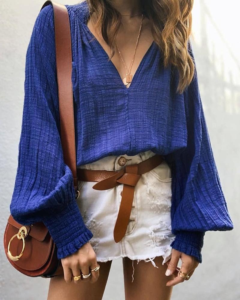 

Solid V-Neck Lantern Sleeve Casual Blouse