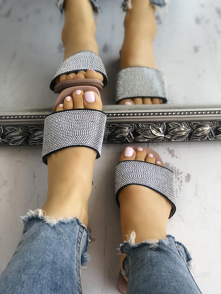 

Sequins Embellished Non-slip Slippers, Black