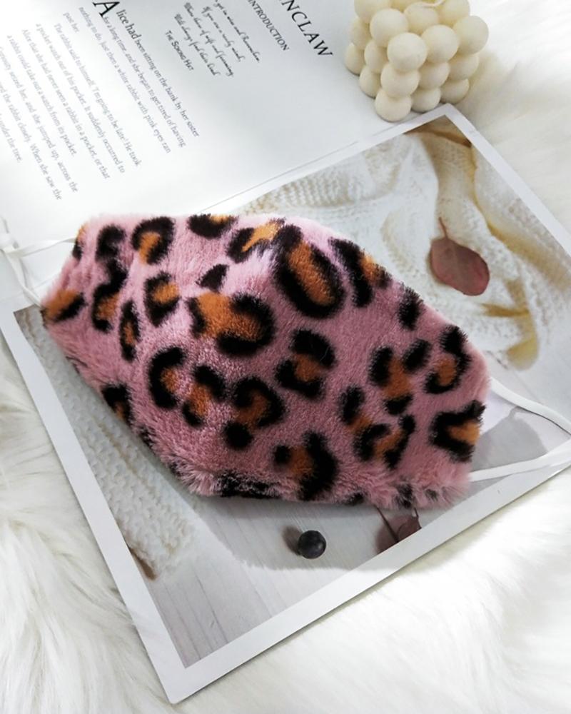 

Cheetah / Tiger / Zebra Stripe Print Fluffy Breathable Face Mask, Pink