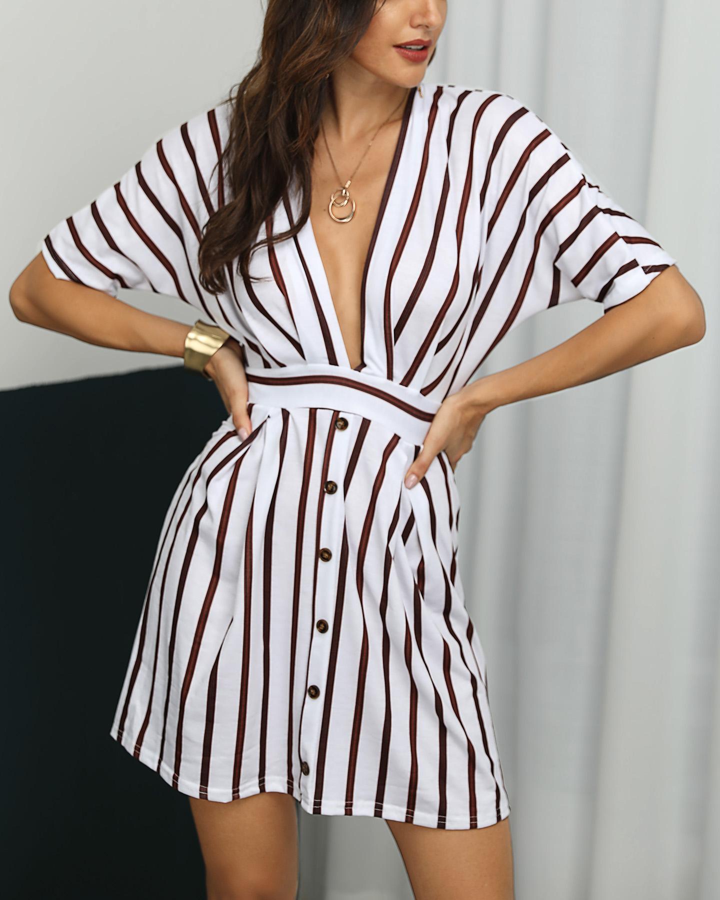 

Stripes Plunge Neck Open Back Casual Dress, White
