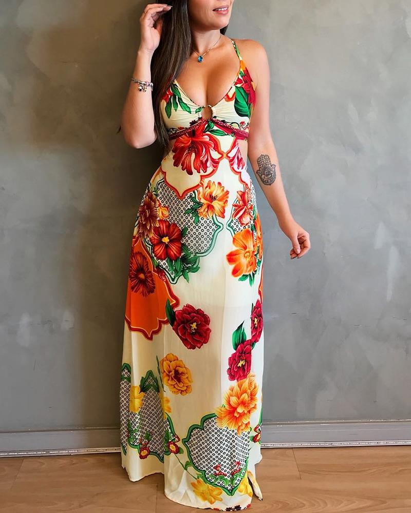 

Halterneck Floral Print Cutout Back Maxi Dress