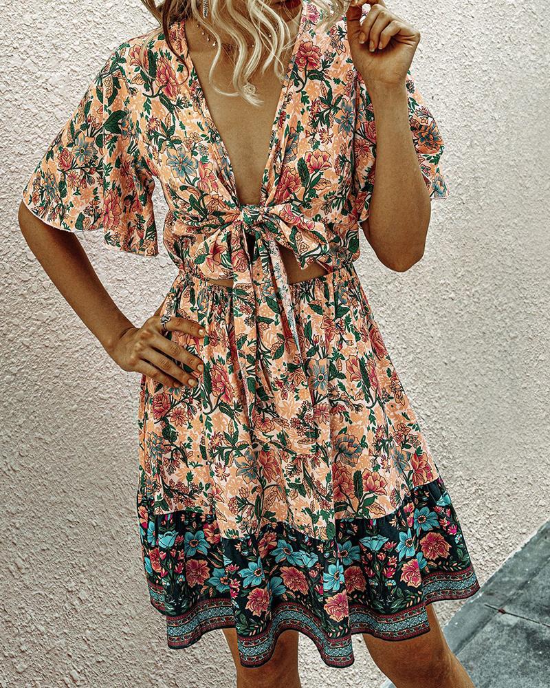 

Floral Print Tie Front Cutout Ruffles Dress, Pink