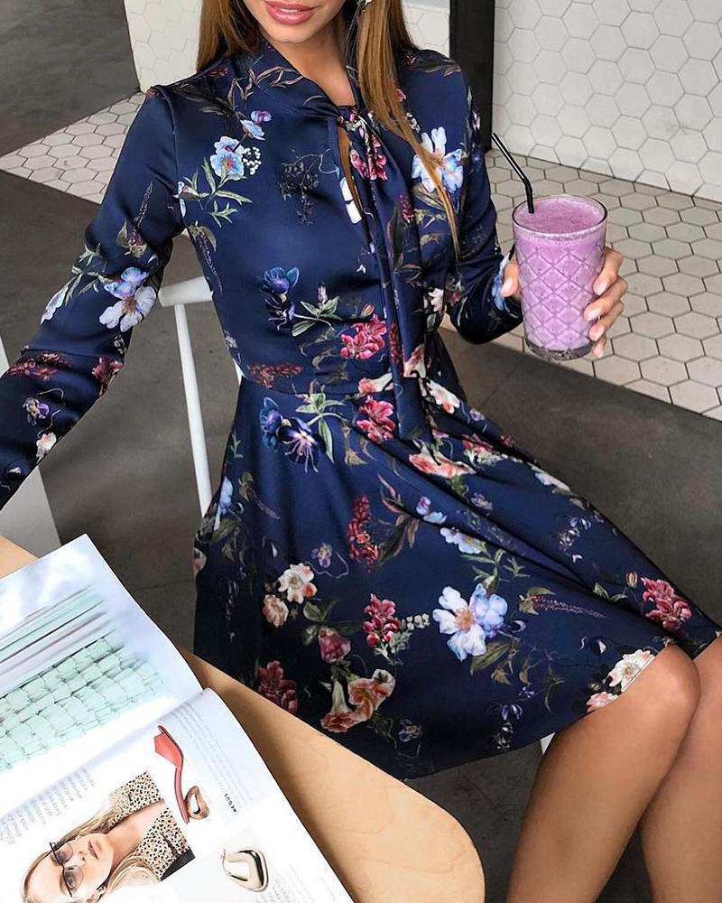 

Vintage Floral Print Tied Neck Casual Dress, Dark blue