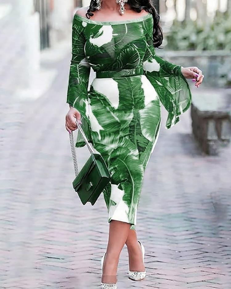 

Off Shoulder Tropical Print Bell Sleeve Dress, Green