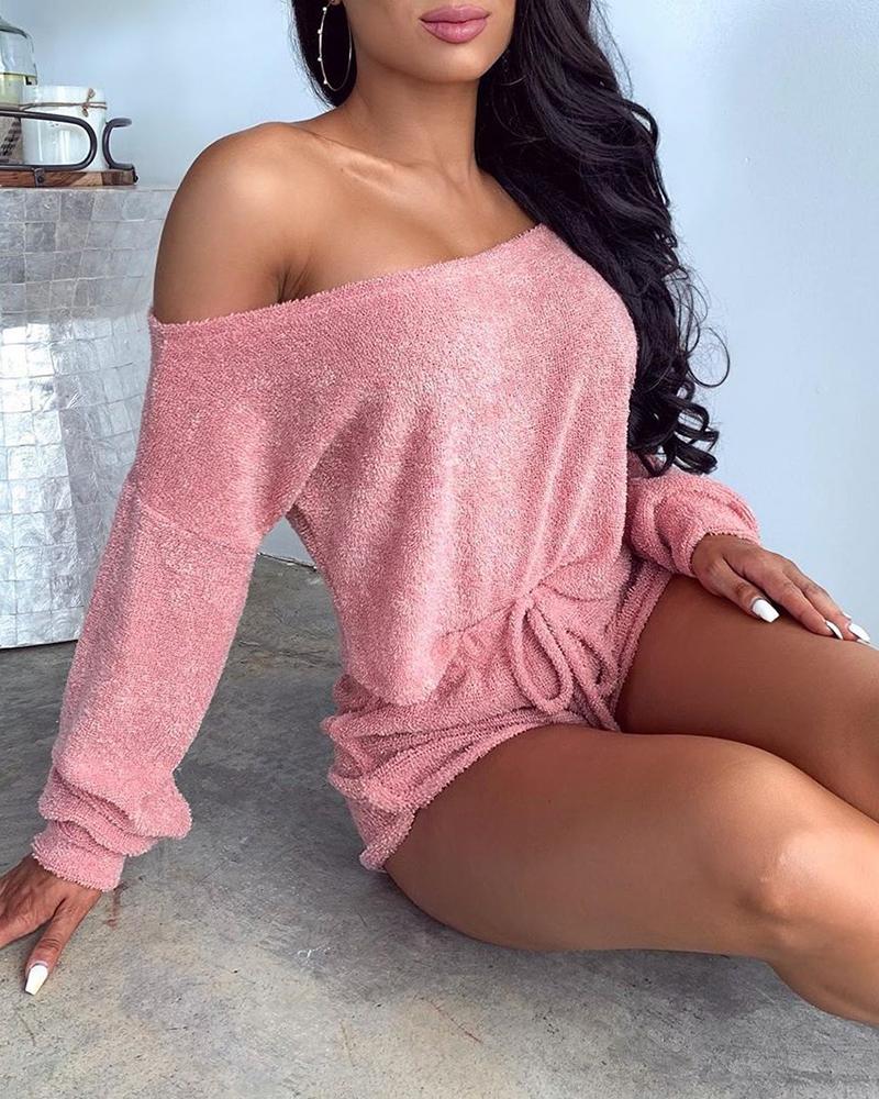 

Off Shoulder Top & Shorts Set