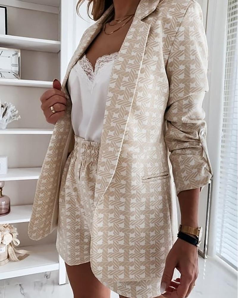 

Houndstooth Plaid Blazer Coat & Frill Hem Shorts Set, Pink