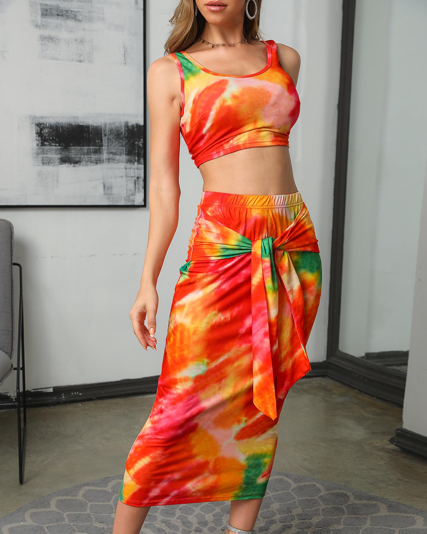 

Tie Dye Crop Top & Skirt Set, Multicolor