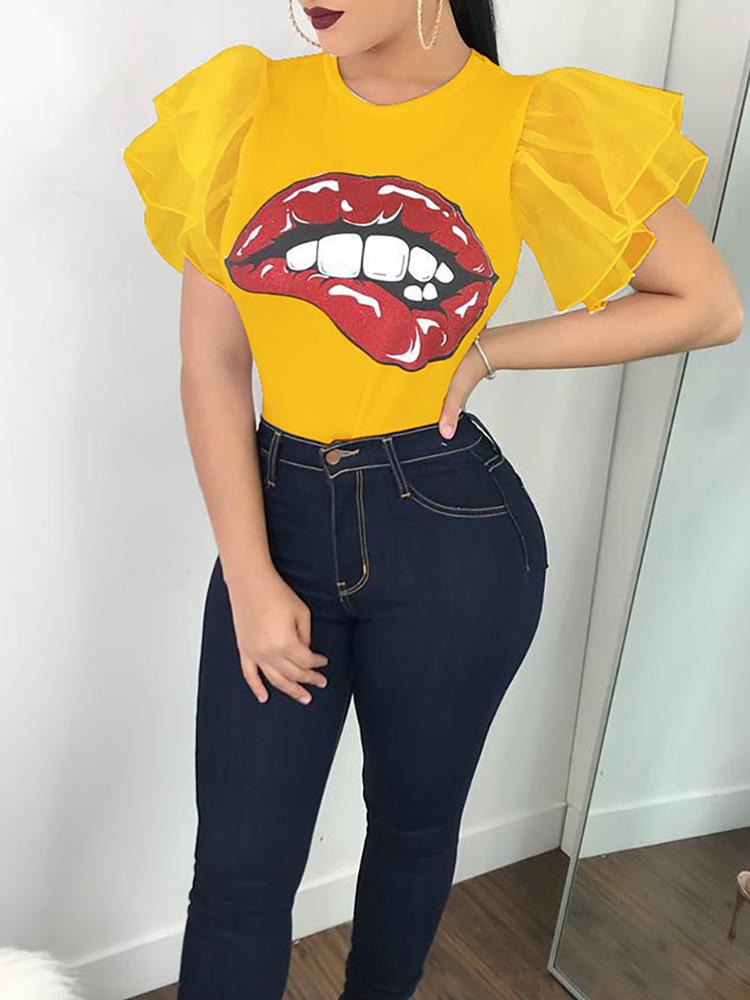 

Exaggerate Lips Print Mesh Layered Sleeve Tee