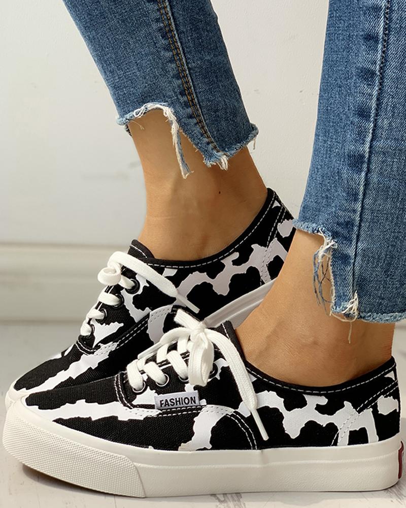 

Colorblock Platform Casual Lace-Up Sneakers, Black