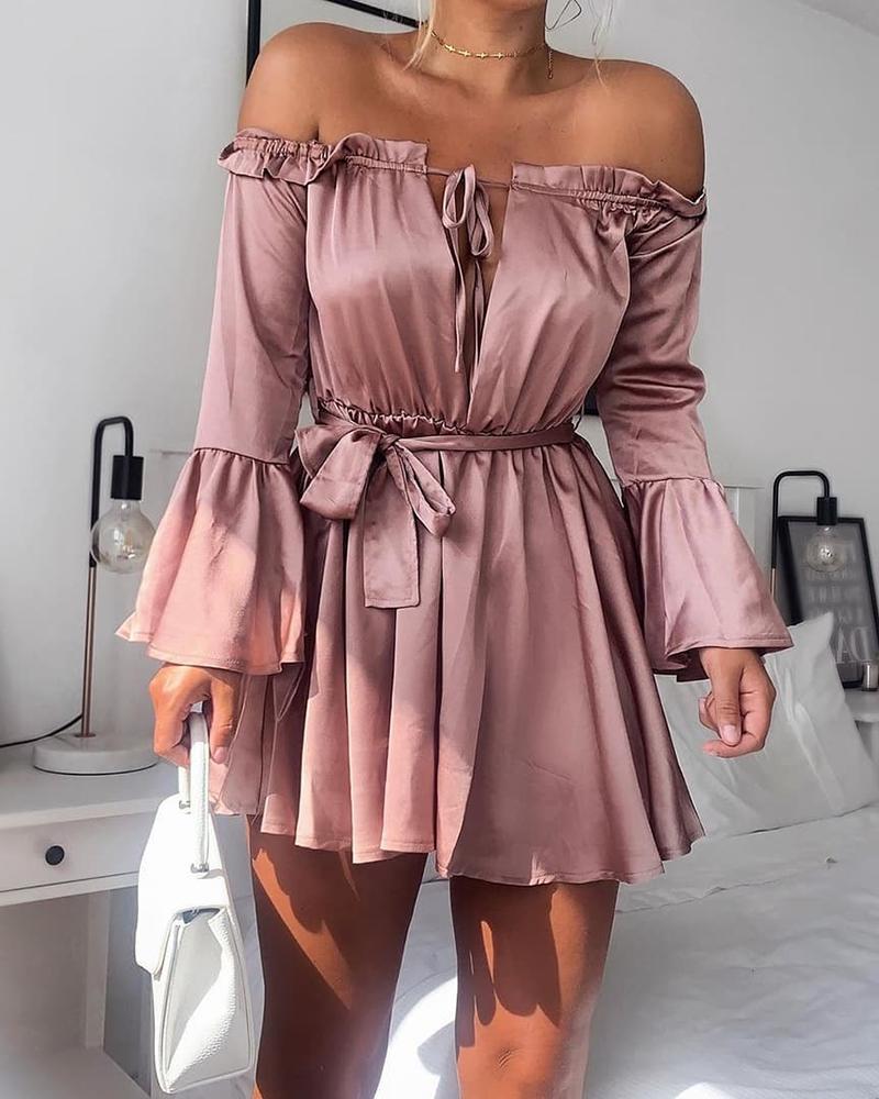 

Off Shoulder Frill Trim Pleated Dress, Pink