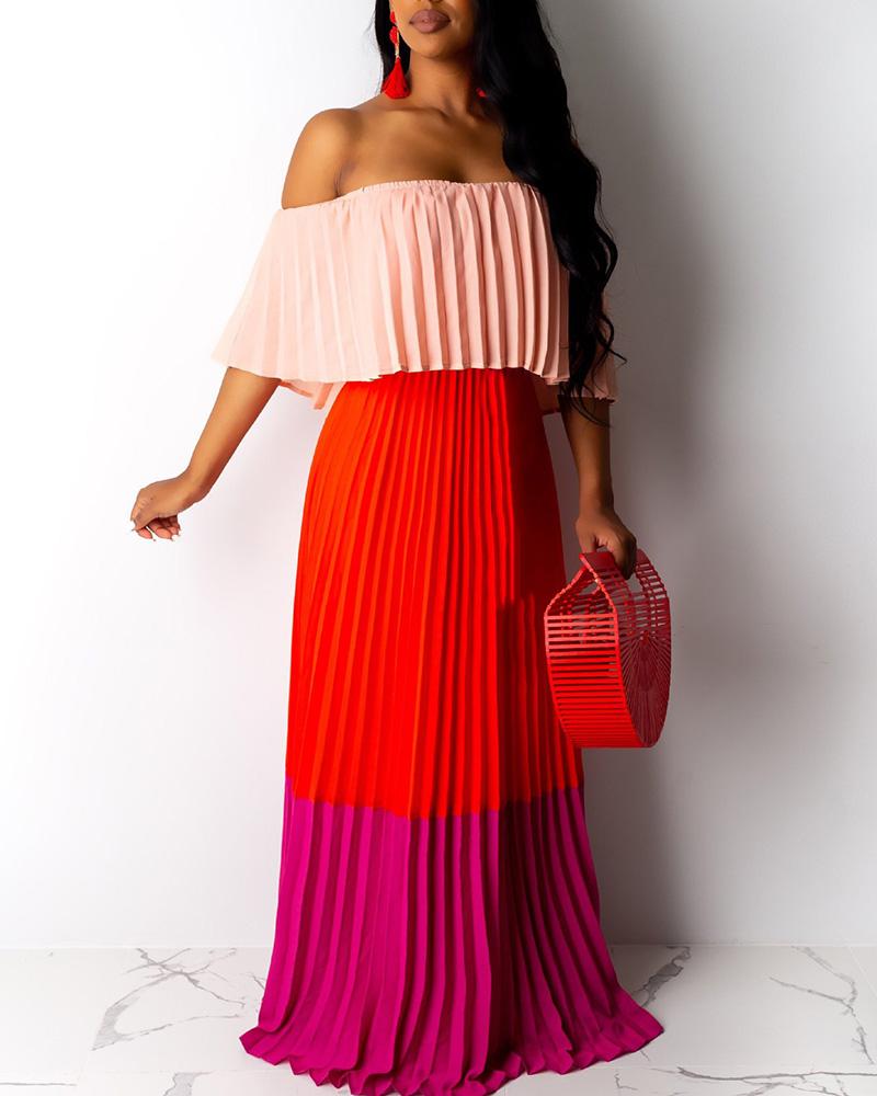 

Off Shoulder Contrast Color Pleated Maxi Dress, Red