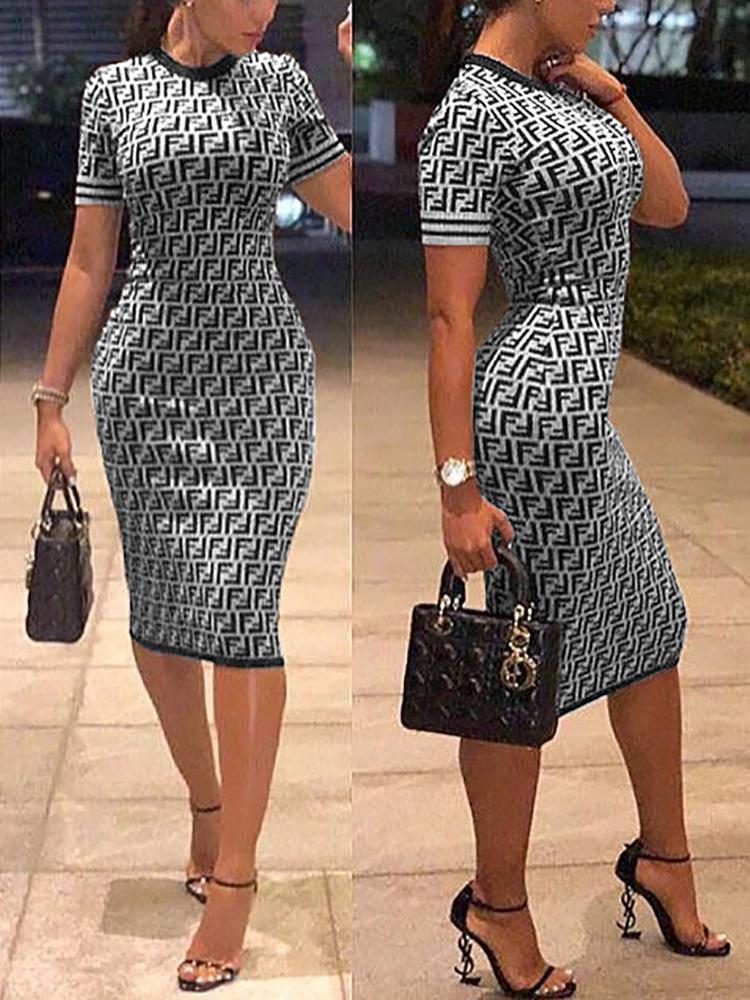 

Digital Print Contrast Binding Bodycon Dress