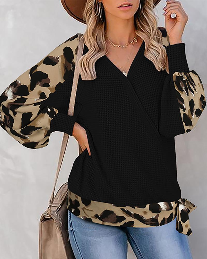 

Cheetah Print Tie Side Lantern Sleeve Top, Black