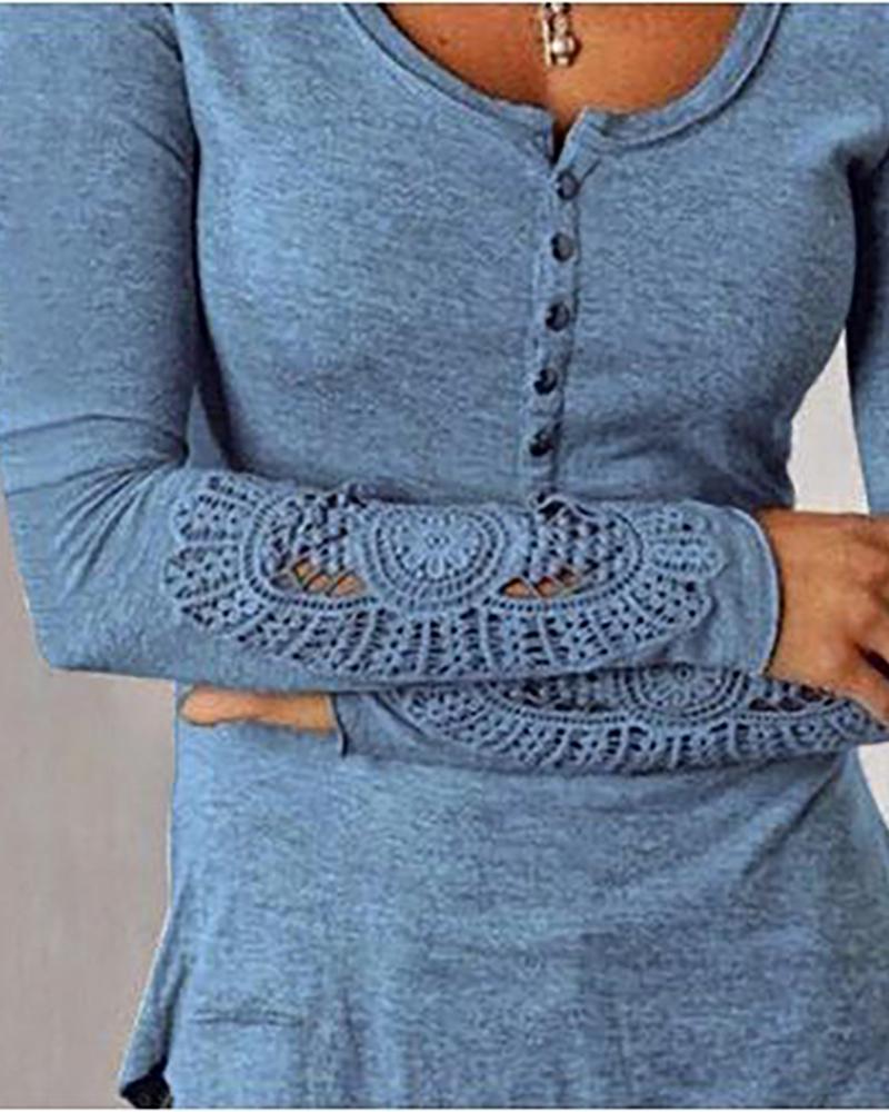 

Round Neck Lace Insert Buttoned Blouse, Blue