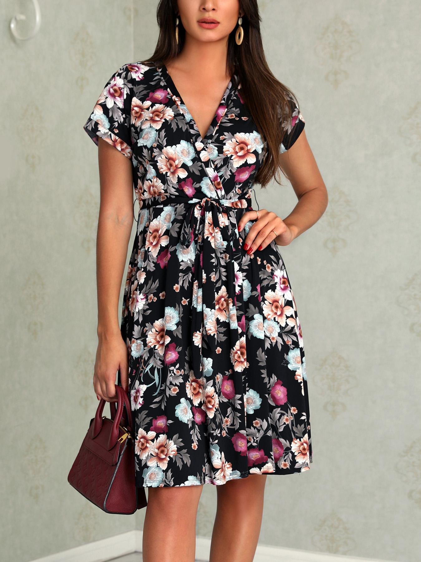 

Floral Print Wrap Belt Casual Dress, Black