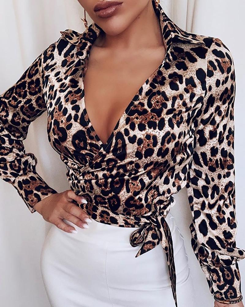 

Leopard Long Sleeve Knotted Blouse