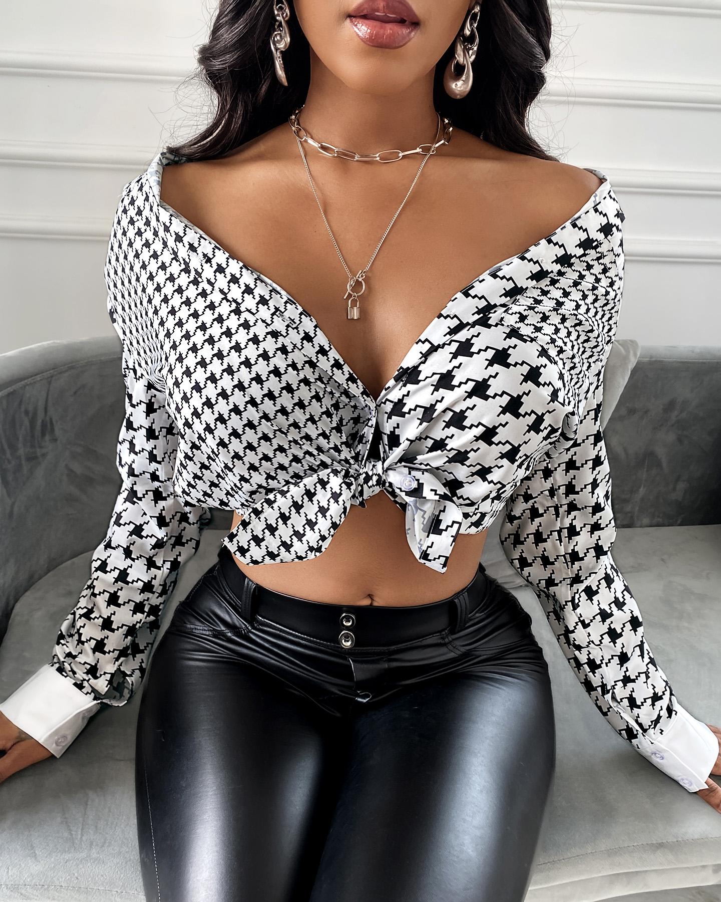 

Houndstooth Button Design Long Sleeve Shirt, White