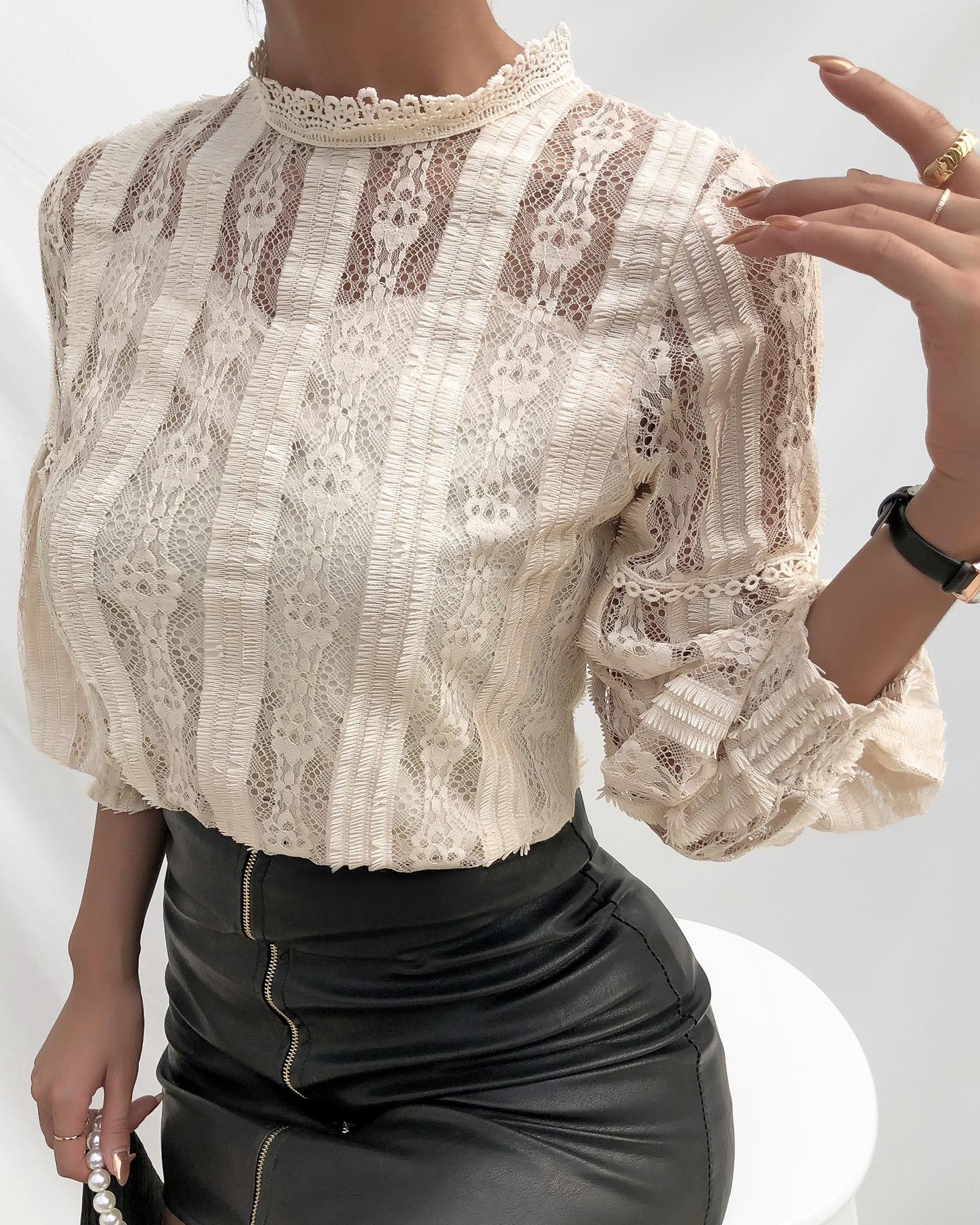 

Eyelash Lace Lantern Sleeve Top, Apricot