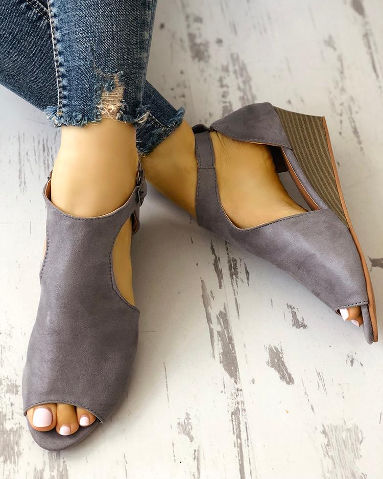 

Solid Peep Toe Buckled Wedge Heeled Sandals, Gray