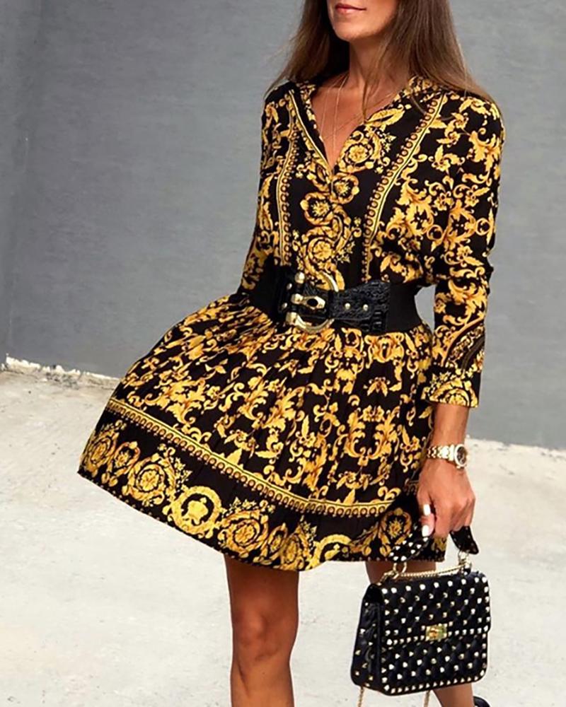 

Baroque Print Long Sleeve Pleated Dress, Gold