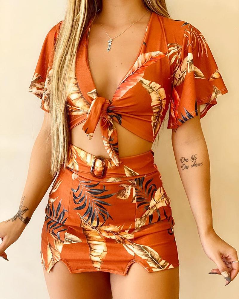 

Palm Leaf Print Tie Front Top & Slit Skirt Set, Orange