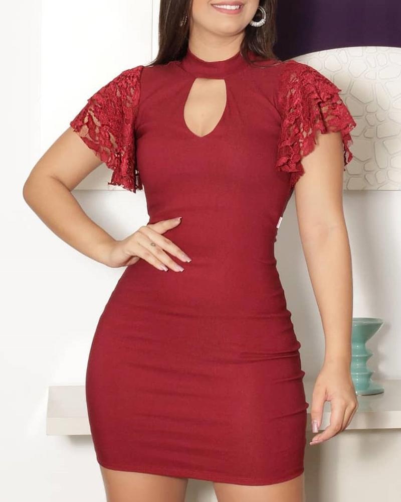 

Lace Insert Bell Cuff Cutout Bodycon Dress