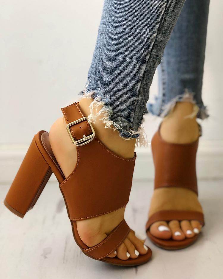 

Solid Open Toe Buckled Chunky Heeled Sandals