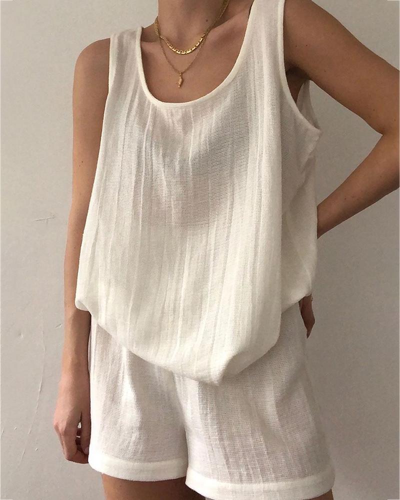 

Round Neck Casual Tank Top & Shorts Set, White