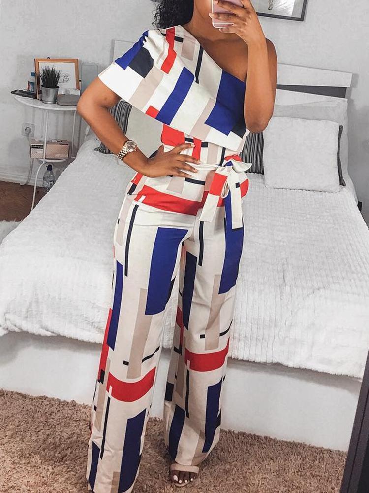 

Geo Print One Shoulder Wide Leg Jumpsuit