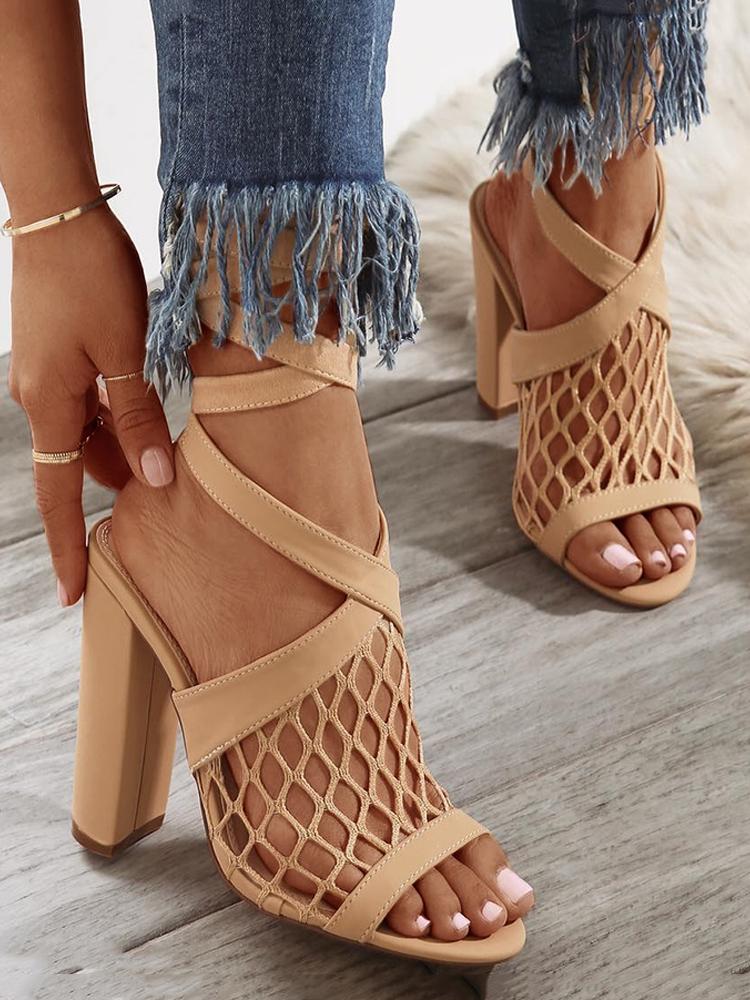 

Hollow Out Lace-up Chunky Sandals