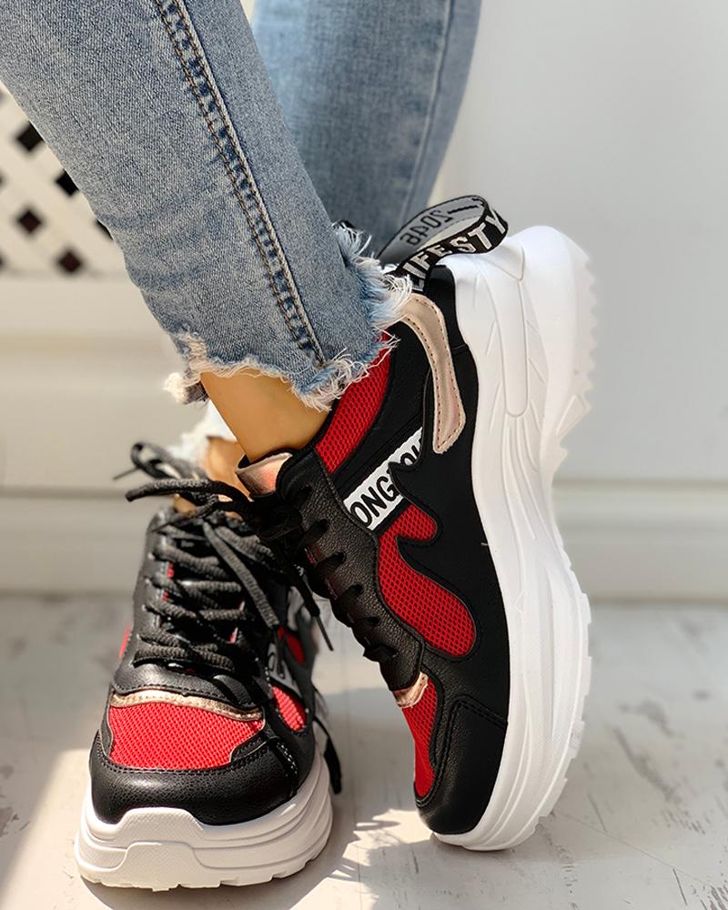 

Colorblock Letter Print Lace-Up Platform Sneakers, Red