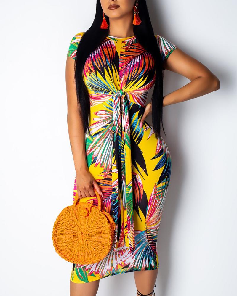 

Tropical Print Short Sleeve Knot Front Bodycon Dress