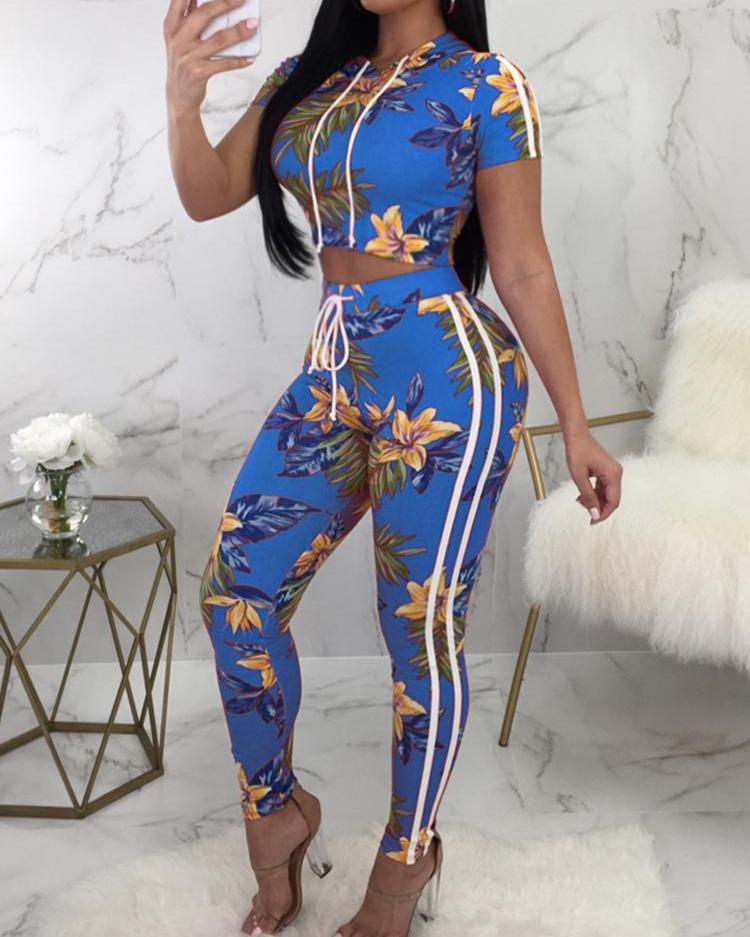 

Floral Print Crop Top & Drawstring Pants Set