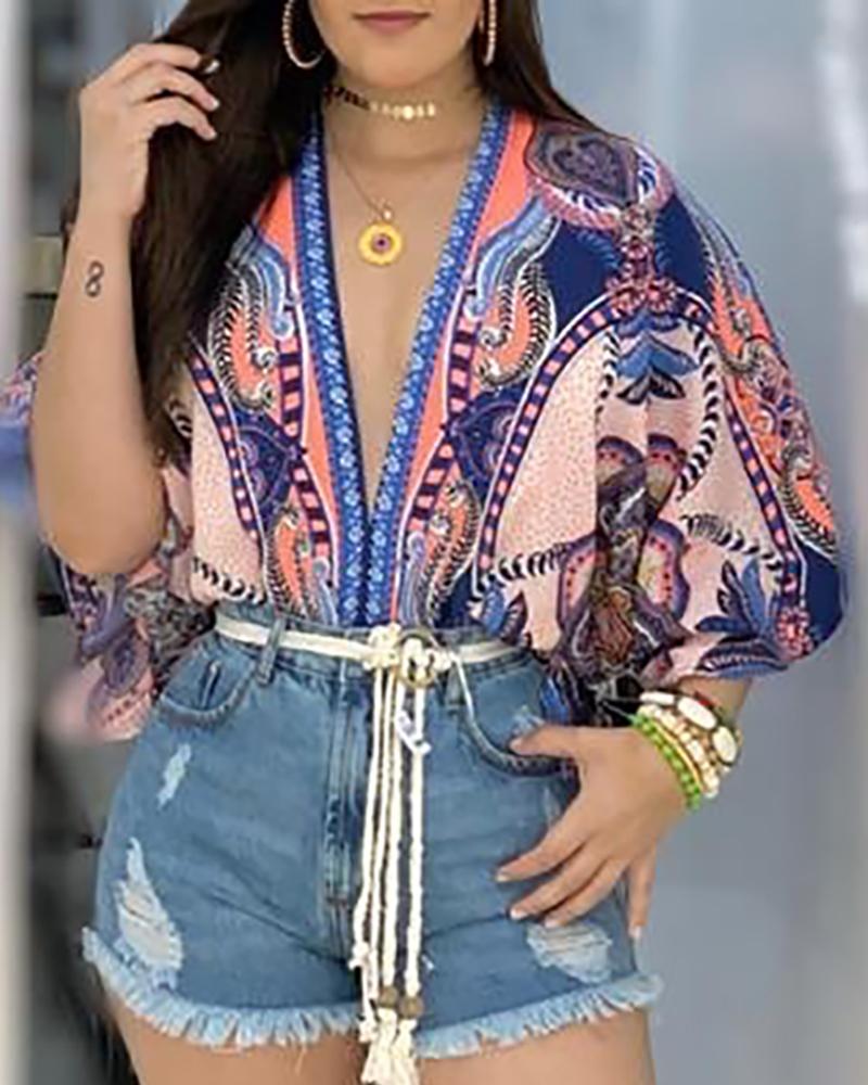 

Print Deep-v Bell Sleeve Top, Multicolor
