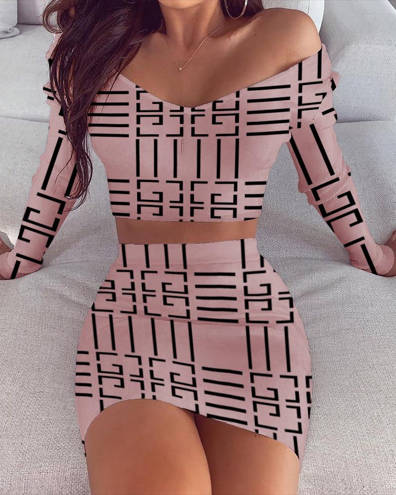 

All Over Print Long Sleeve Crop Top & High Waist Skirt Set, Brown