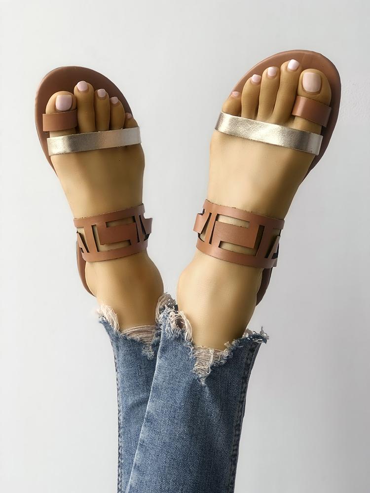 

Two Tone Hollow Out Toe Ring Flat Sandals