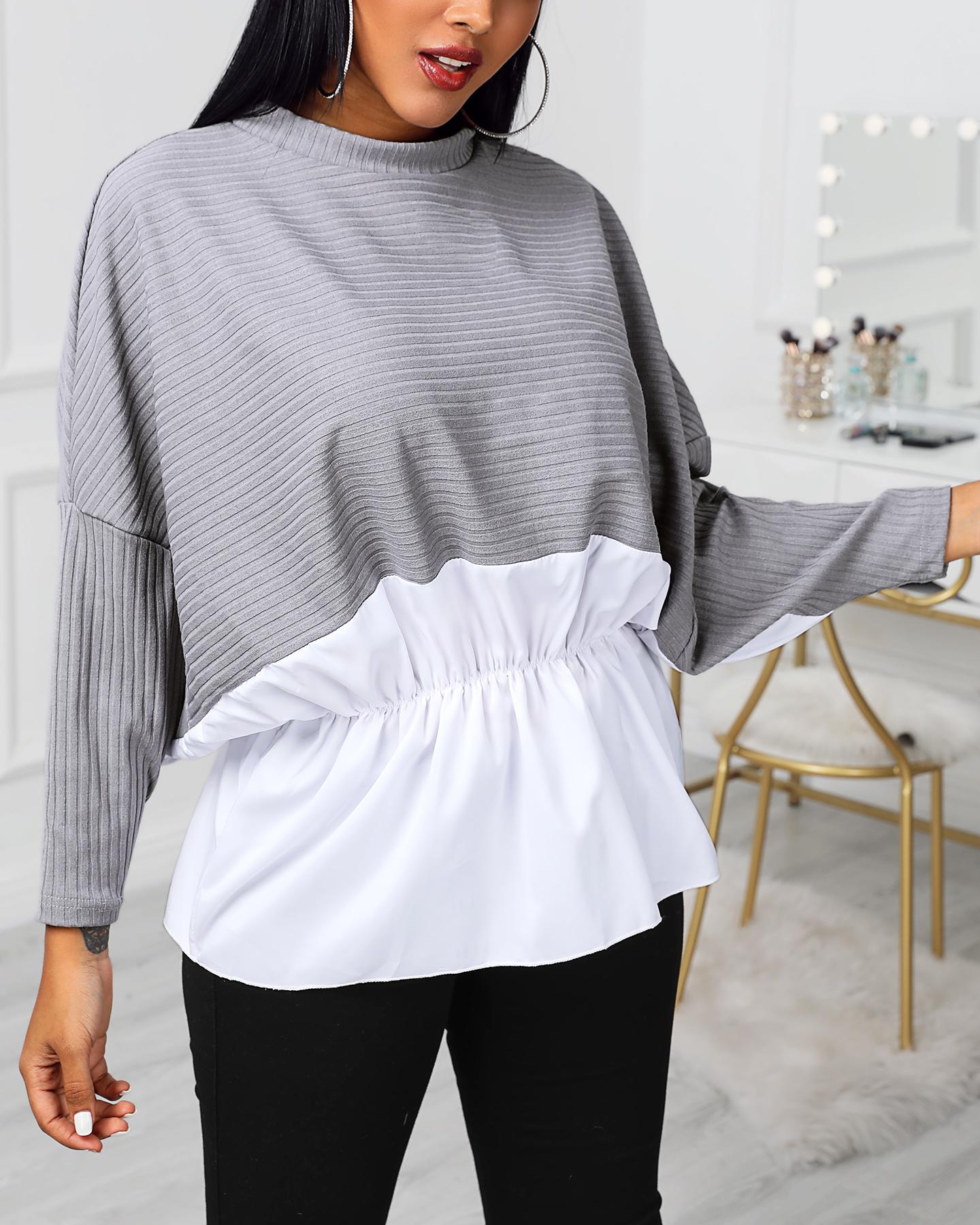 

Colorblock Insert Ruffles Ribbed Batwing Sleeve Blouse, Gray