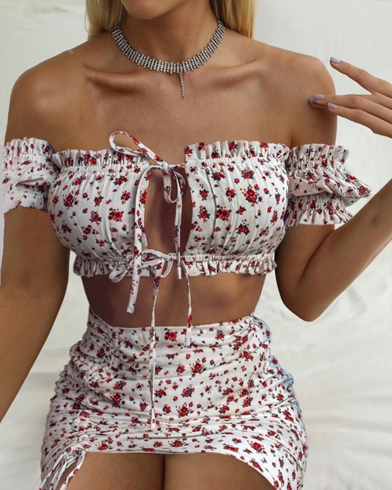 

Off Shoulder Floral Print Top & Ruched Skirt Set, White