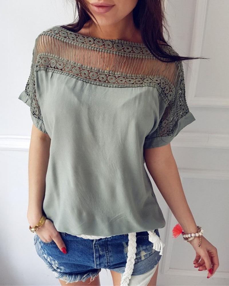

Casual Short Sleeve Hollow Out Blouse, Gray