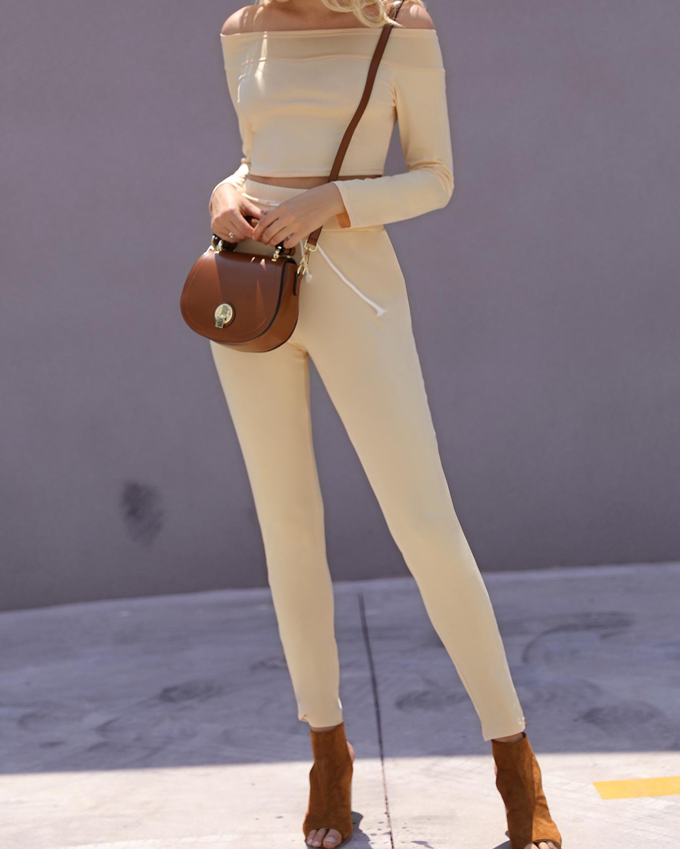

Off Shoulder Cropped Top & Pants Set, Khaki