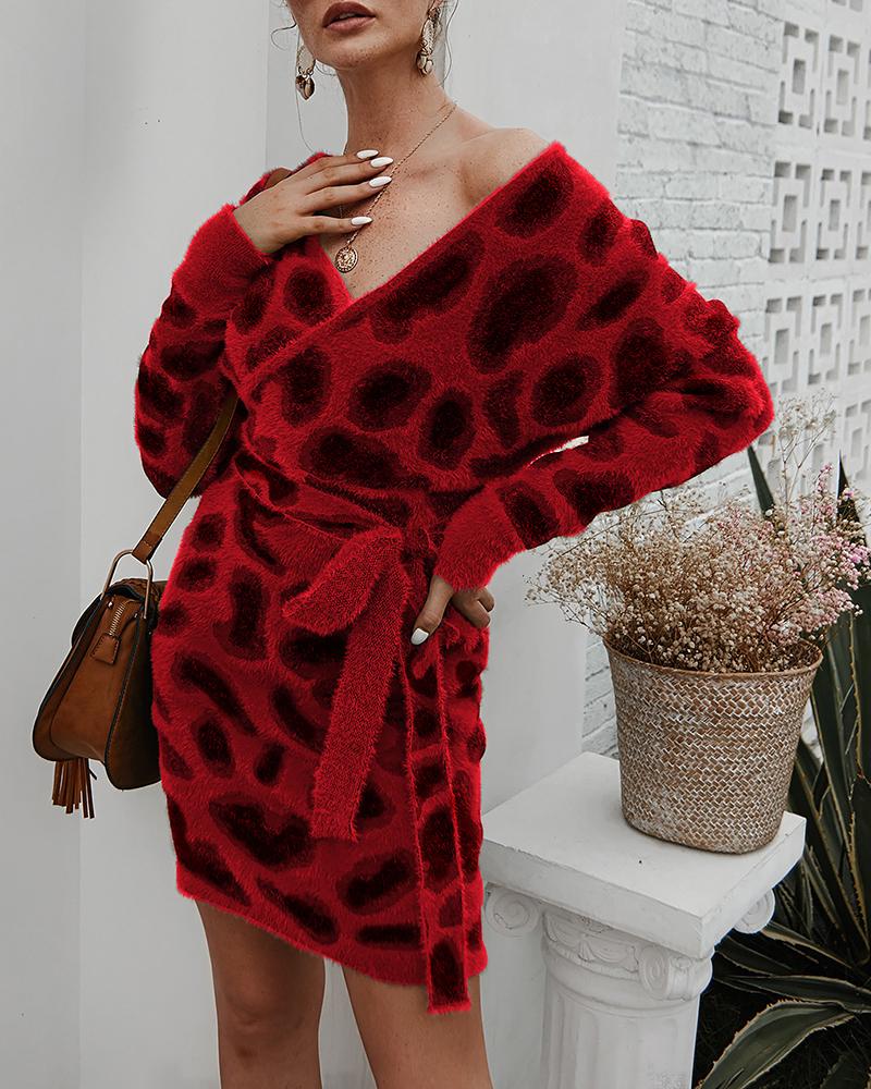 

V-Neck Leopsrd Print Cut Out Casual Dress, Red