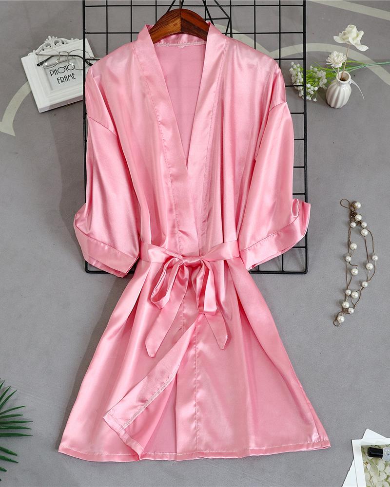 

Embroidered Short Sleeve Sleepwear Robe, Pink