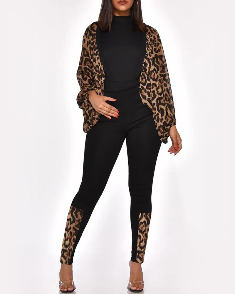 

Leopard Print Lantern Sleeve Top & Pant Sets