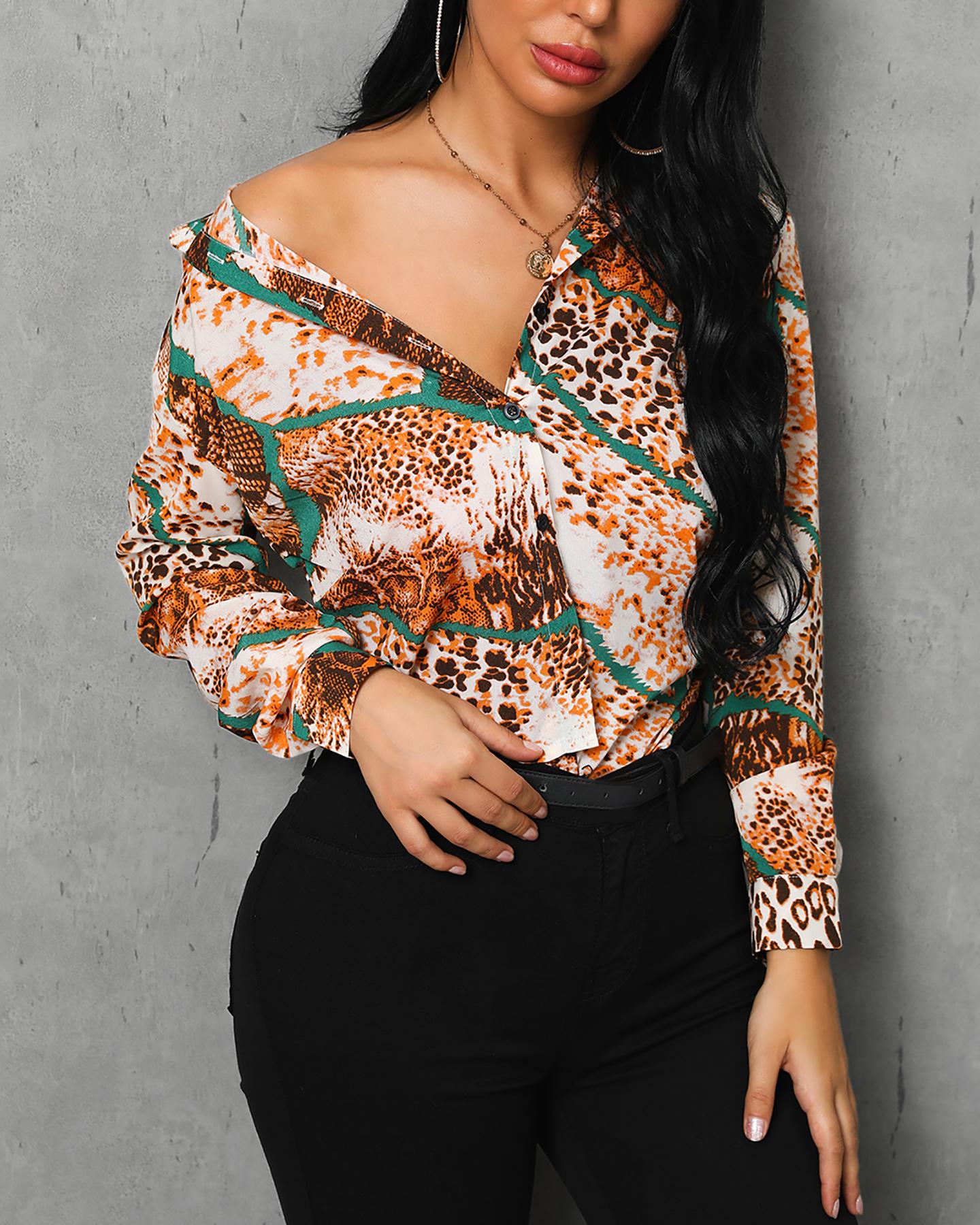 

Leopard Print Insert Casual Shirt, Multicolor