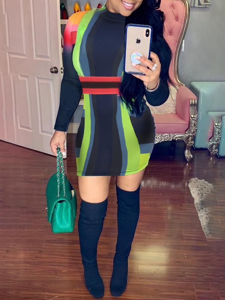 

Contrast Color Long Sleeve Bodycon Dress