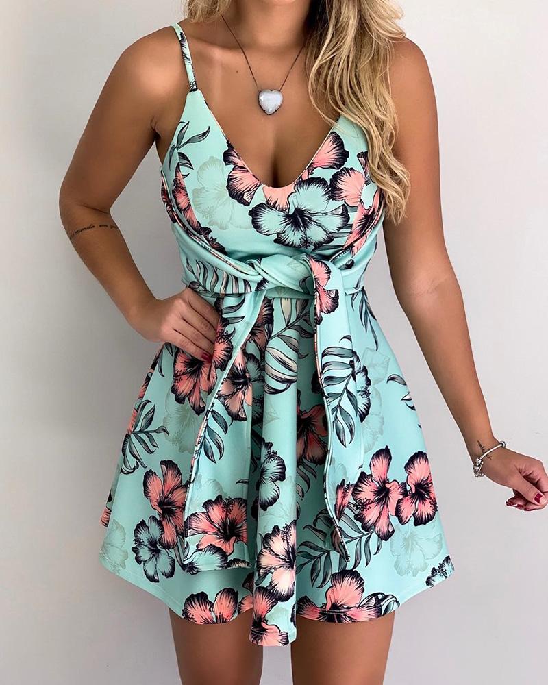 

Spaghetti Strap Floral Print Knotted Dress, Light green